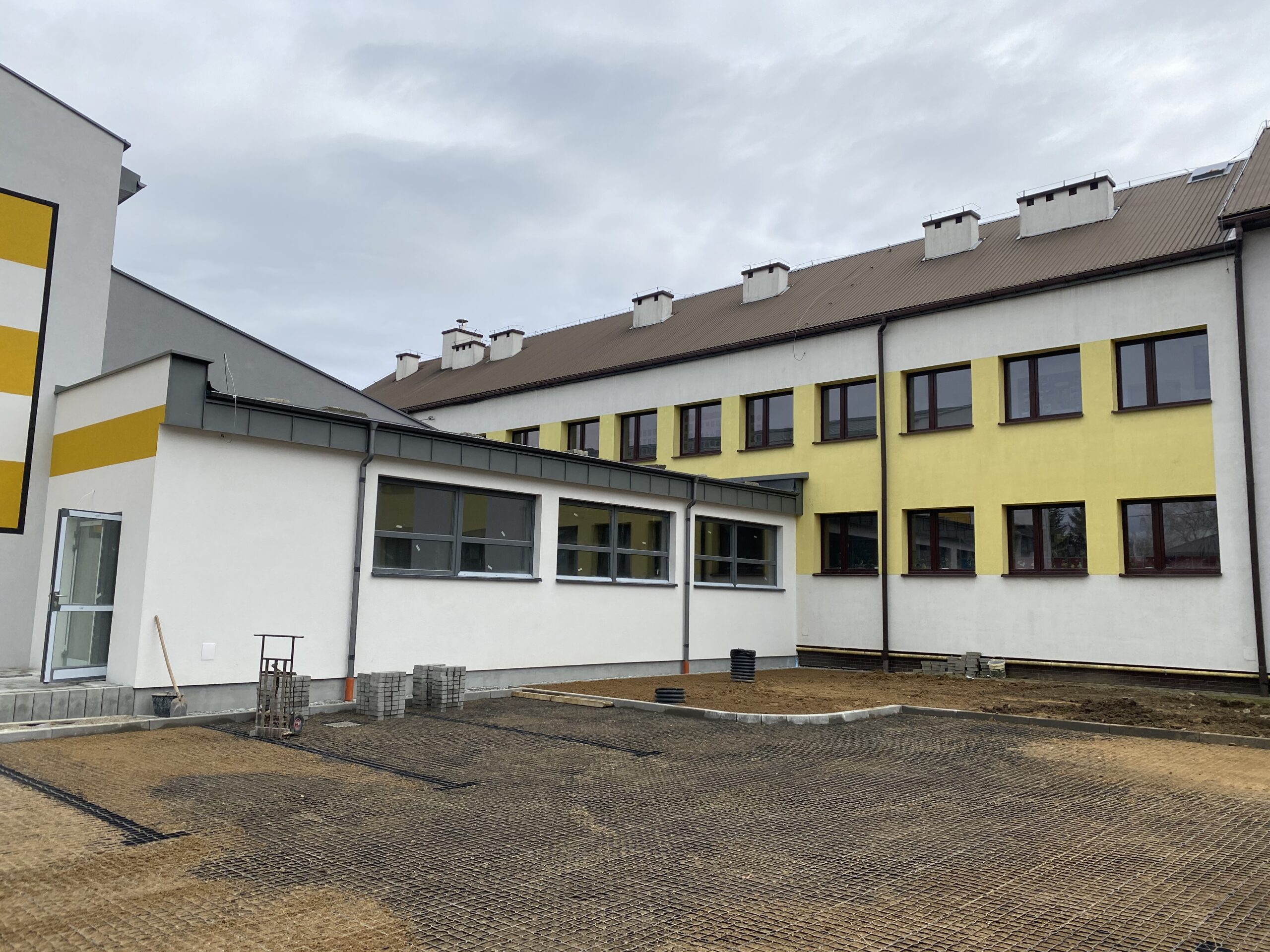 1 - LUBATÓWKA - 06.04.2021